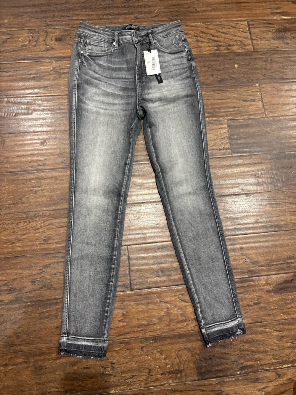 Judy Blue Women’s Skinny Jeans - Grey Wash